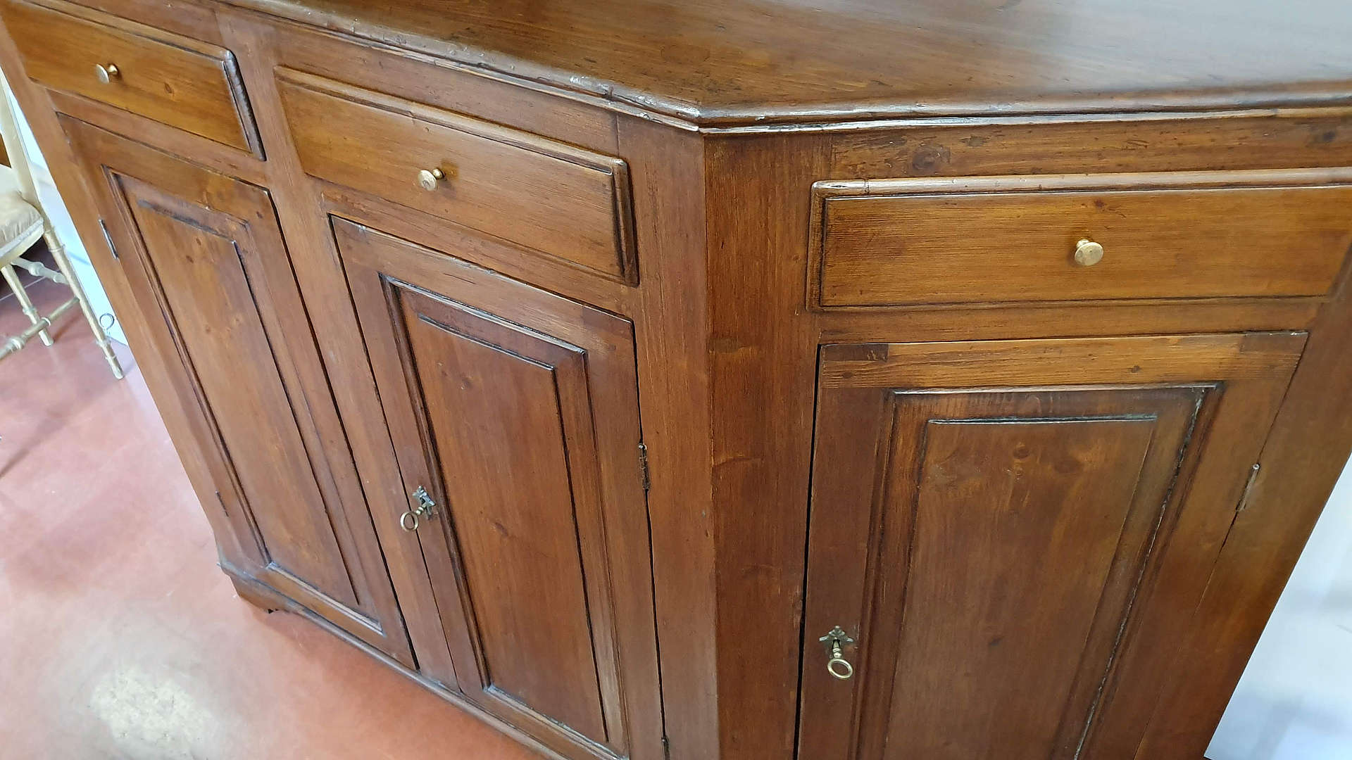 Credenza scantonata Credenza Antica e Vetrina Antica